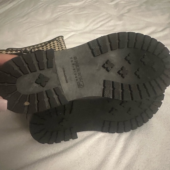 Sperry topsider houndstooth rain boots size 8, worn only once, great condition - Picture 14 of 14